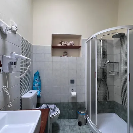 Pano Gitonia 3* Egíali