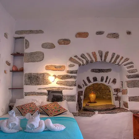 Pano Gitonia Apartahotel 3*